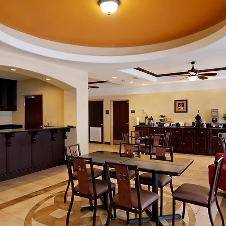 Super 8 By Wyndham Hidalgo At La Plaza Mall & Mcallen Airport Restaurante foto