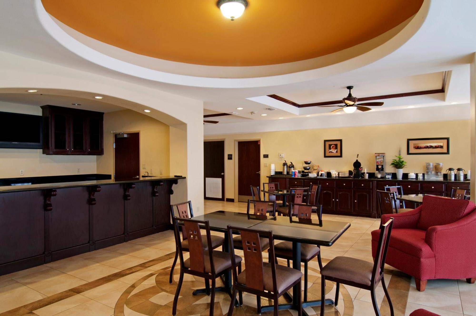 Super 8 By Wyndham Hidalgo At La Plaza Mall & Mcallen Airport Restaurante foto