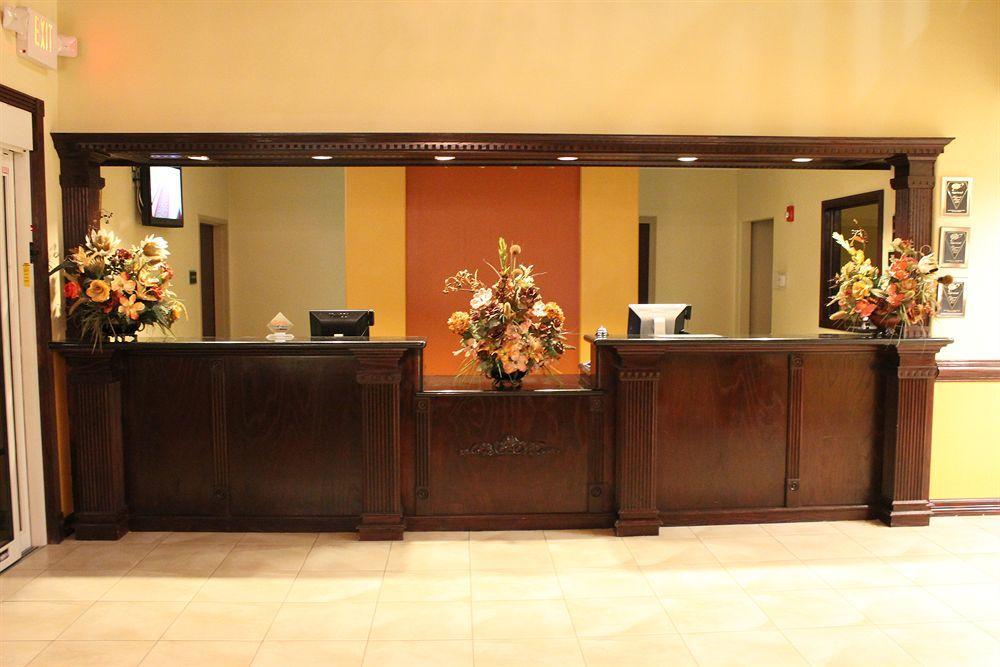 Super 8 By Wyndham Hidalgo At La Plaza Mall & Mcallen Airport Exterior foto
